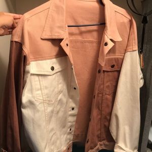 ♥️ TWO-TONED Pink/White Jean Jacket♥️